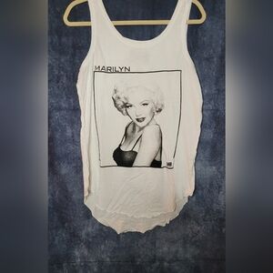 ✨️3/$15✨️ Marilyn Monroe Graphic White Tank Top